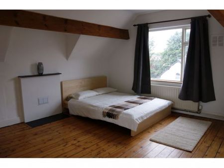 2 Bedroom Terraced House - Photo 5