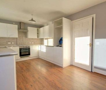 Fletchers Row, Main Street, Long Riston, HU11 - Photo 4