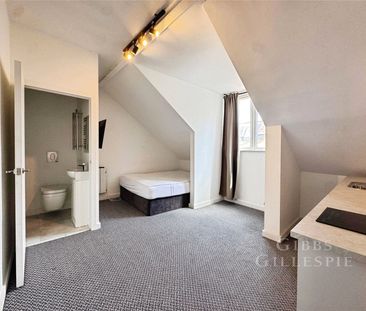 1 Bedroom Studio to rent - Photo 2