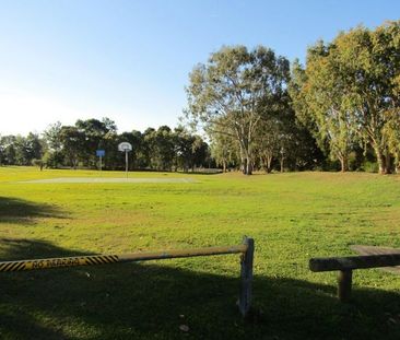 Immaculate fully air-conditioned home just waiting for the perfect ... - Photo 1