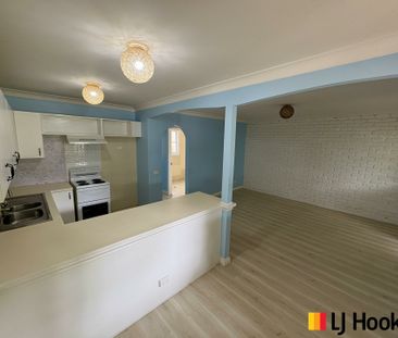 7/9 Beechwood Court, Sunshine Bay NSW - Photo 2