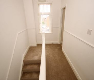 3 bedroom terraced house to rent - Photo 6