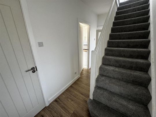 2 bedroom house share to rent - Photo 1