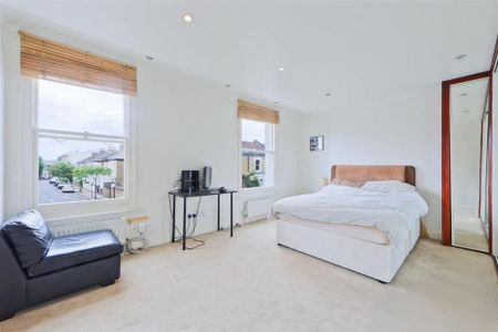 5 bedroom terraced house to rent - Photo 3