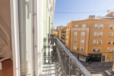 Carrer dels Tomasos, Valencia, Valencian Community 46006 - Photo 3