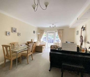 Town Centre, Basingstoke, RG21 - Photo 2