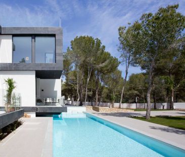 Luxury 4 bedroom Detached House for rent in Calvià, Balearic Islands - Photo 6