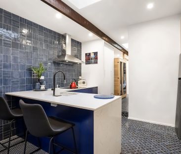 Stunning three bedroom terraced home - Photo 5