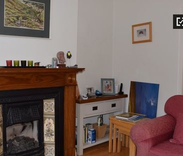 Room for rent in 3-bedroom apartment in Raheny, Dublin - Photo 1