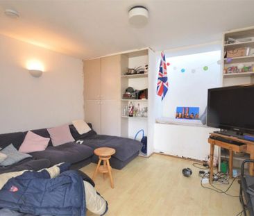 4 bedroom terraced house to rent - Photo 1