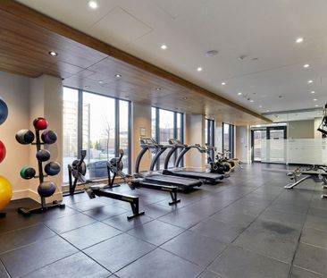 For Lease - 21 Park Street Unit# 811, Mississauga, Ontario - Photo 4