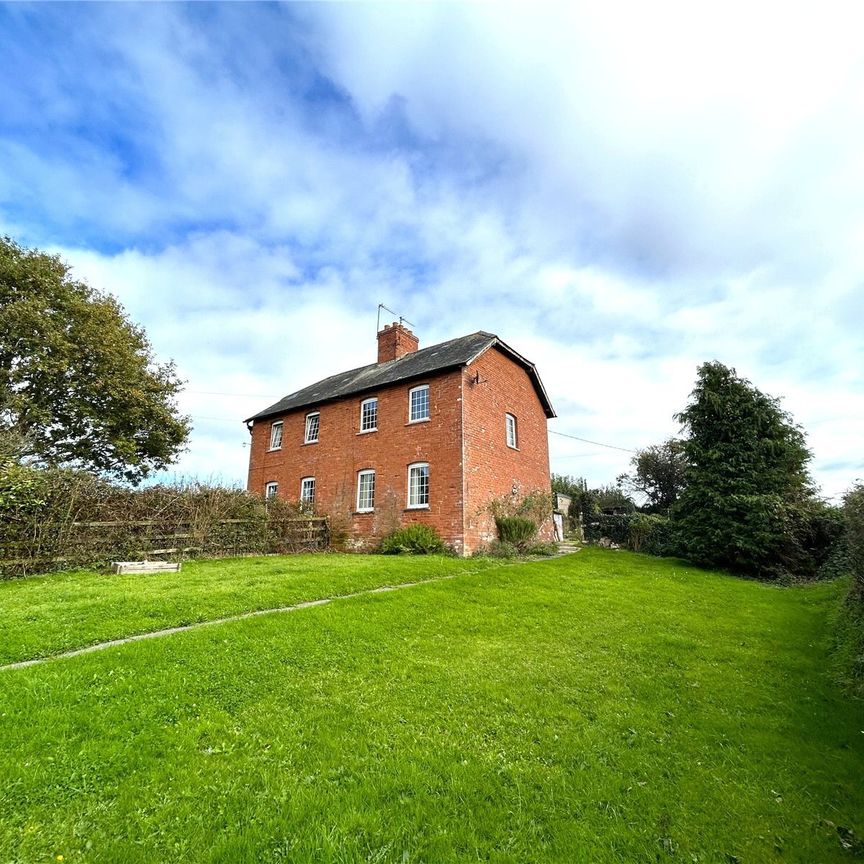 Treasbeare Cottages, Clyst Honiton, Exeter, EX5 - Photo 1