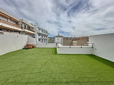 Location appartement 4 pièces, 118.66m², Cannes - Photo 2