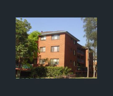 Two Bedroom Riverside Apartment - Photo 4