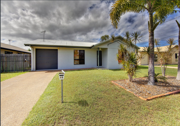 48 Girgenti Avenue, - Photo 1