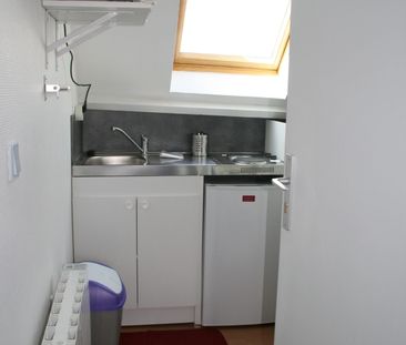 Location Appartement 1 pièce 10m² VILLENEUVE D ASCQ 59650 - Photo 3