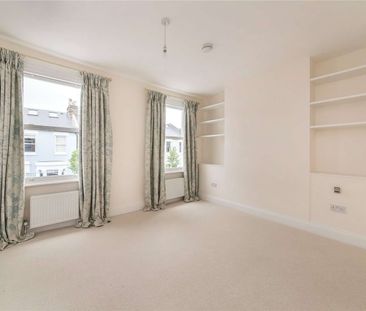 Beautifully presented three bedroom home situated in the heart of P... - Photo 1