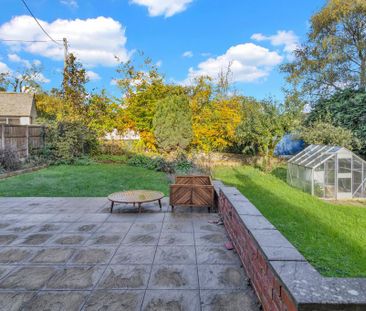 3 bedroom semi-detached house to rent - Photo 4