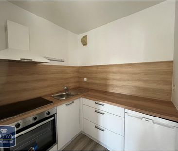 Location Appartement 2 pièces 45m² LAVAL 53000 - Photo 2