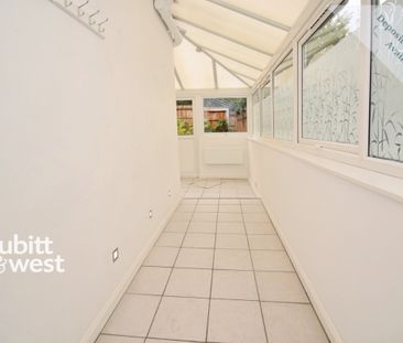 2 bedroom end of terrace house to rent - Photo 2