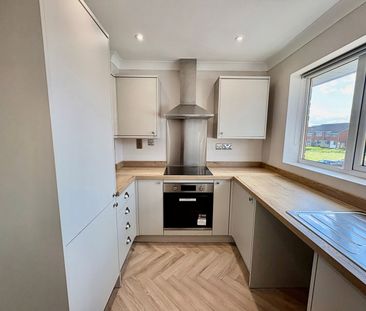 Keyes Drive, Kingswinford, DY6 7RT - Photo 5