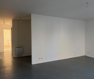 Location Appartement 4 pièces 82 m² La Châtre - Photo 1