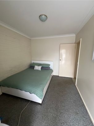 Tidy 2Bed Unit - Photo 1