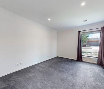 3 Allure Dr, Greenvale, Vic 3059 - Photo 1