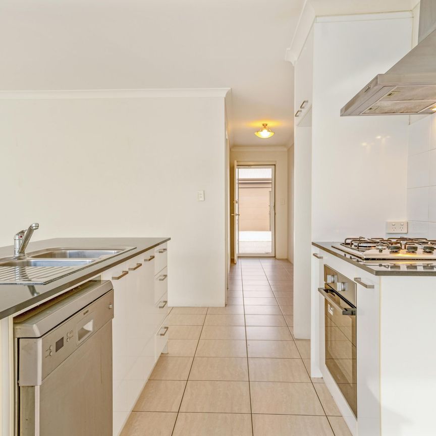 16/36 Wialki Lane - Photo 1