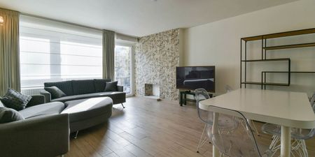Appartement te huur in Jette voor € 1.295 met 2 slaapkamers - Photo 2