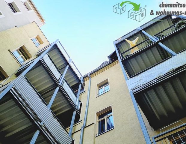 Freundliche Büroräume oder ihre 2-Raum-Wohnung mit Einbauküche im Hochparterre - Foto 1