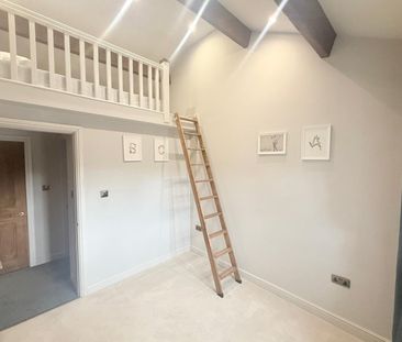 3 bedroom semi-detached house to rent - Photo 6