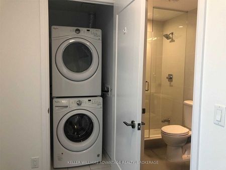 For Lease - 101 Erskine Avenue Unit# 2208, Toronto, Ontario - Photo 4