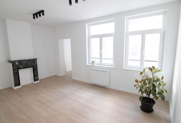 Appartement te huur - Photo 1