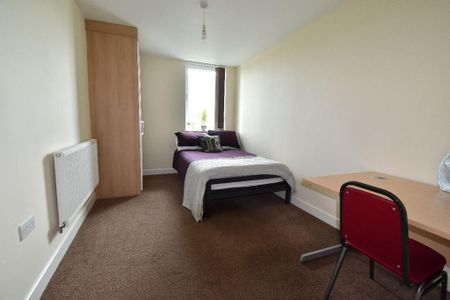 5 bedroom apartment to rent - Photo 5