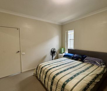 Three Bedroom Unit - Photo 3