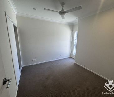 wo-Storey One-Bedroom Apartment for Rent in Springfield Lakes - Photo 6