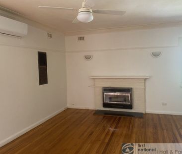 2 Bess Court, Dandenong, Vic 3175 - Photo 4