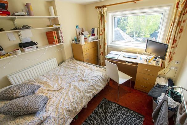 5 bedroom house to rent - Photo 1