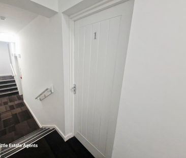 1 bedroom in a house share to rent - Photo 5