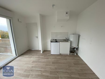 Location Appartement 1 pièce 27m² CAEN 14000 - Photo 2