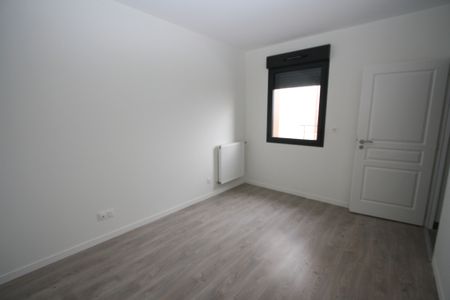 Appartement T3 à louer à SAINT JEAN DE BRAYE - Photo 3