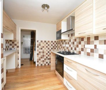 2 bedroom flat to rent - Photo 6