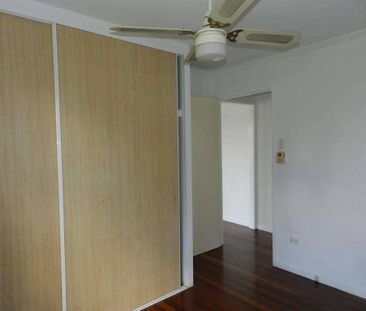 Classic Home - Photo 3