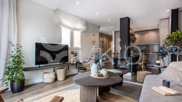 Apartamento de alquiler en Alta, Universidad - Malasaña - Foto 1