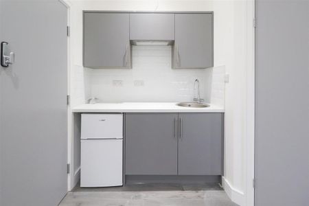 Studio to rent - Photo 5