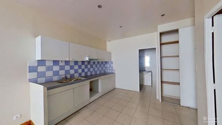 Location Appartement 2 pièces 47m² - Photo 4
