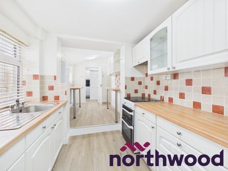 2 bedroom terraced house to rent - Photo 4