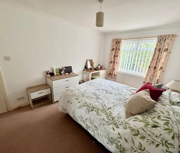 2 bedroom detached bungalow to rent - Photo 4