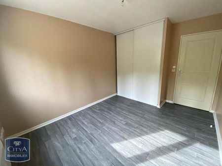 Location Appartement 3 pièces 63m² ST AVOLD 57500 - Photo 3